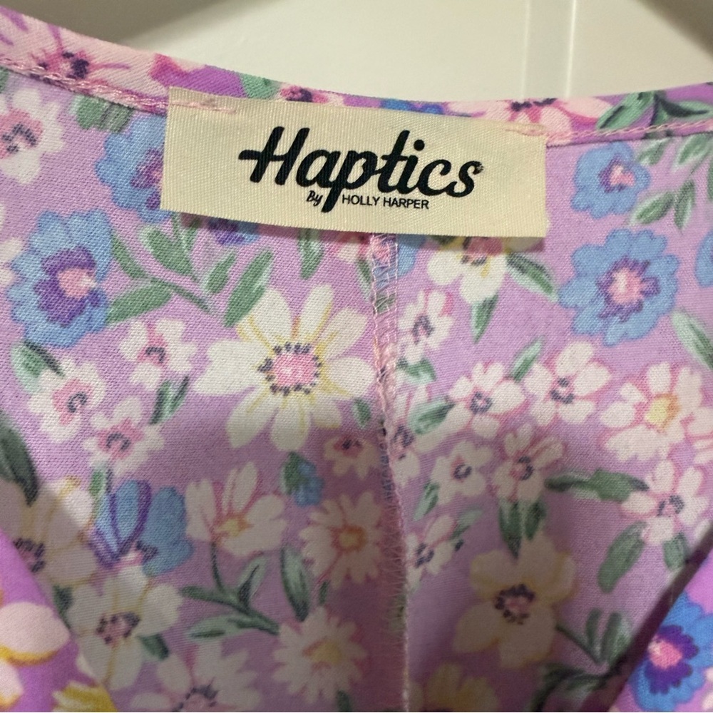 Haptics by Holly Hunter orchard Floral Ruffle Sleeve Top - Purple size large - Picture 3 of 7